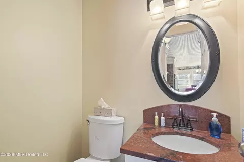 Bath - 8140 Oakleaf Cir, Olive Branch, MS 38654 photo 1 of 5