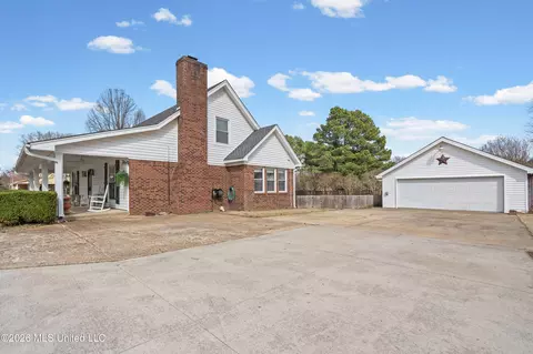 Other - 8140 Oakleaf Cir, Olive Branch, MS 38654 photo 1 of 7