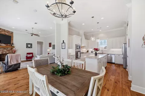 Dining - 111 Twain Trl, Clinton, MS 39056 photo 2 of 2