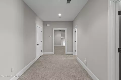 Entry Way - 121 Harbor View Dr, Madison, MS 39110 photo 6 of 7