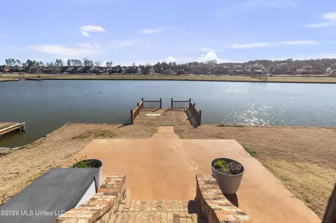 View/Area - 121 Harbor View Dr, Madison, MS 39110 photo 2 of 6