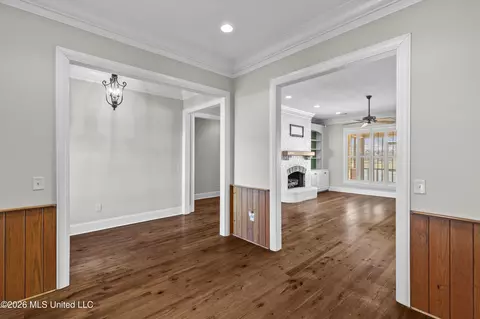 Entry Way - 121 Harbor View Dr, Madison, MS 39110 photo 3 of 7