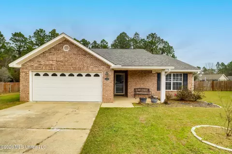 14036 Dundee Cv, Gulfport, MS 39503