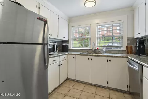 Kitchen - 1710 Pine St, Jackson, MS 39202 photo 1 of 3