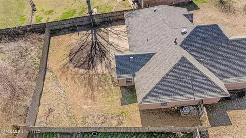 View/Area - 6716 S Branch Rd, Olive Branch, MS 38654 photo 2 of 5