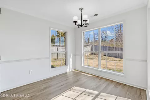 Dining - 6716 S Branch Rd, Olive Branch, MS 38654 photo 1 of 1