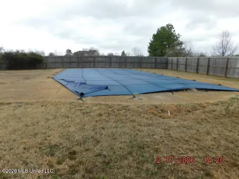 Exterior - 9090 Sandy Dr, Olive Branch, MS 38654 photo 4 of 4