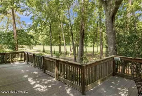 Exterior - 512 Dixton Dr, Brandon, MS 39047 photo 2 of 2