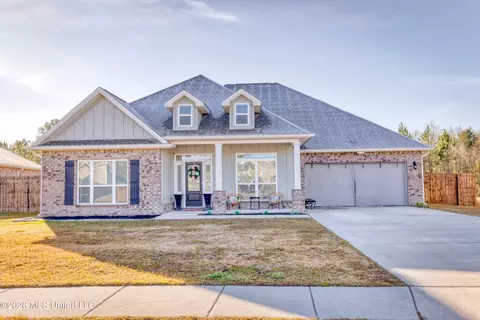 7161 Glen Eagle Dr, Biloxi, MS 39532