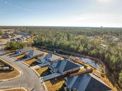 View/Area - 7161 Glen Eagle Dr, Biloxi, MS 39532 photo 2 of 6