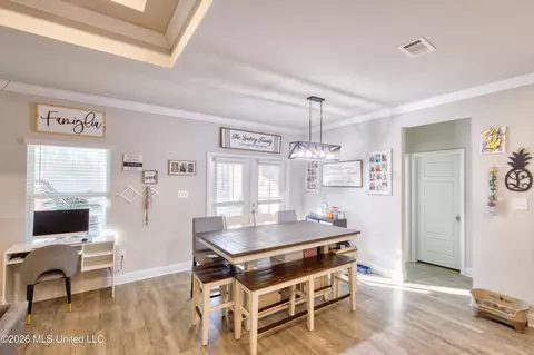 Dining - 7161 Glen Eagle Dr, Biloxi, MS 39532 photo 1 of 1
