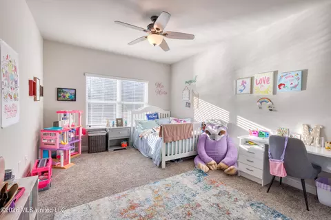 Bedroom - 7161 Glen Eagle Dr, Biloxi, MS 39532 photo 3 of 4