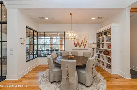 Dining - 297 Ashworth Cir, Madison, MS 39110 photo 1 of 4