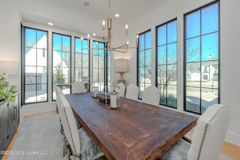 Dining - 297 Ashworth Cir, Madison, MS 39110 photo 3 of 4