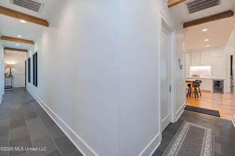 Entry Way - 297 Ashworth Cir, Madison, MS 39110 photo 6 of 9