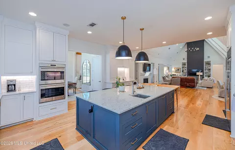 Kitchen - 297 Ashworth Cir, Madison, MS 39110 photo 8 of 8