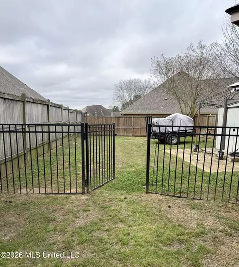 Other - 403 N Haven Ct, Brandon, MS 39047 photo 8 of 11