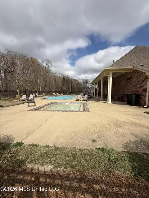Exterior - 403 N Haven Ct, Brandon, MS 39047 photo 11 of 14