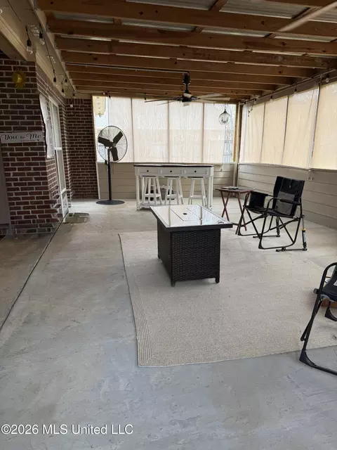 Exterior - 403 N Haven Ct, Brandon, MS 39047 photo 6 of 14