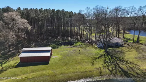 5192 Bean Rd, Liberty, MS 39645 photo 8