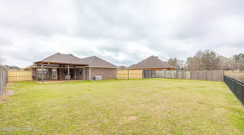 Exterior - 107 Memory Ln, Madison, MS 39110 photo 5 of 10