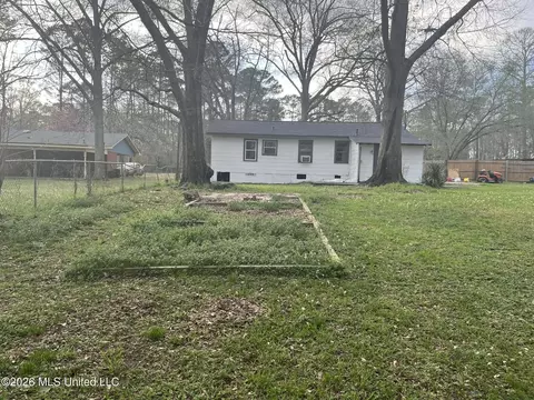Exterior - 5552 Terry Rd, Jackson, MS 39272 photo 4 of 11