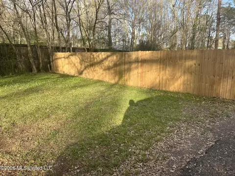 Exterior - 5552 Terry Rd, Jackson, MS 39272 photo 6 of 11