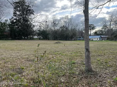 800 Elm Ave, Richton, MS 39476 photo 3