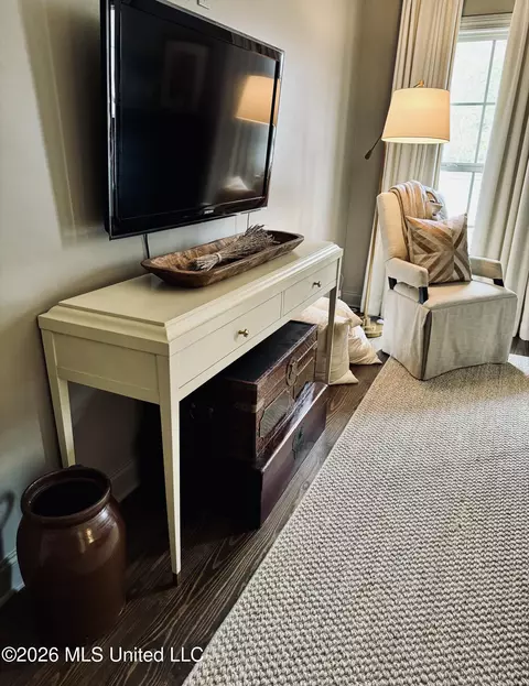 Living - 252 Buckhead Dr, Madison, MS 39110 photo 7 of 7