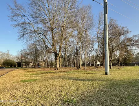4910 Old Canton Rd, Jackson, MS 39211 photo 2