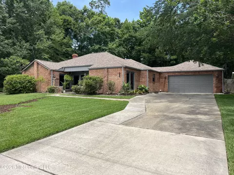 67163 E Diamondhead Dr, Diamondhead, MS 39525