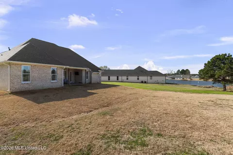 Exterior - 219 Northshore Pl, Madison, MS 39110 photo 12 of 13