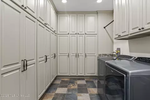 Other - 5134 Canton Heights Dr, Jackson, MS 39211 photo 6 of 8