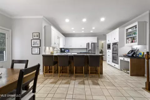 Kitchen - 5134 Canton Heights Dr, Jackson, MS 39211 photo 1 of 6