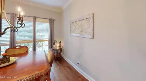 Dining - 3464 Scott Rd, Hernando, MS 38632 photo 2 of 3