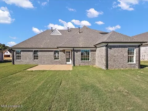 6570 E John Hamilton Way, Olive Branch, MS 38654 photo 33
