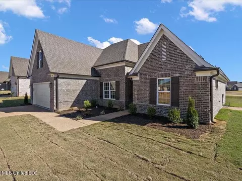 6570 E John Hamilton Way, Olive Branch, MS 38654 photo 3