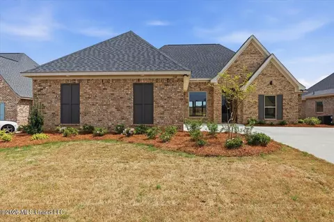 1114 Old Court Xing, Flowood, MS 39232