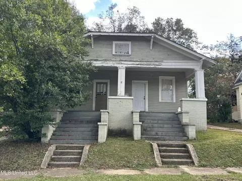 Exterior - 115 Scott St, Mccomb, MS 39648 photo 3 of 6