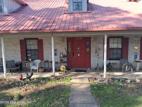 4051 Rhymes Rd, Crystal Springs, MS 39059