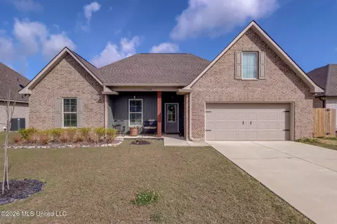 15344 High Point Dr, Gulfport, MS 39503