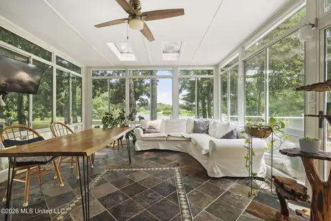 Exterior - 3512 River Bluff Rd, D'iberville, MS 39540 photo 3 of 25