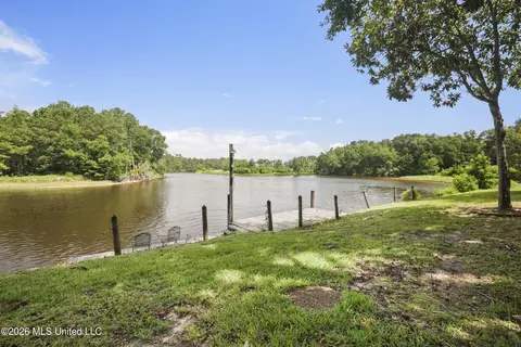 View/Area - 3512 River Bluff Rd, D'iberville, MS 39540 photo 4 of 5