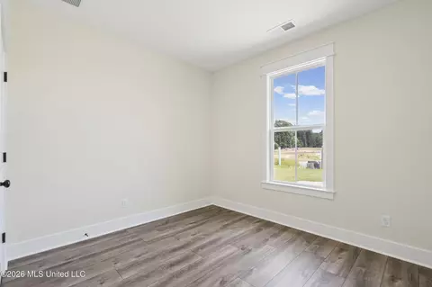 Bedroom - 2951 Eden Ln, Nesbit, MS 38651 photo 2 of 4