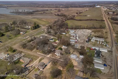 View/Area - 9110 Second St, Walls, MS 38680 photo 4 of 5