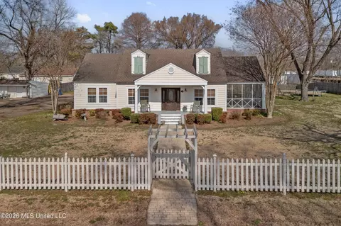 Exterior - 9110 Second St, Walls, MS 38680 photo 10 of 10