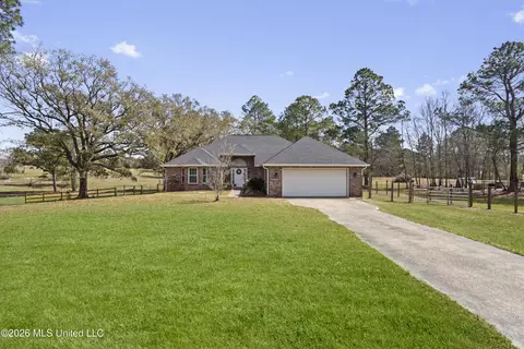 16158 Herbage Dr, Gulfport, MS 39503