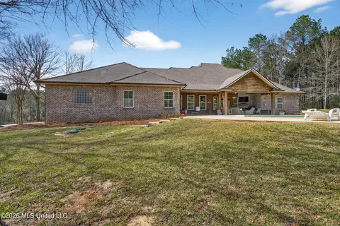 Exterior - 1086 Stewart Mill Rd, Summit, MS 39666 photo 7 of 8