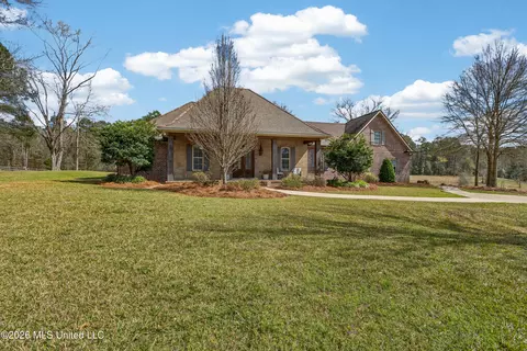 Exterior - 1086 Stewart Mill Rd, Summit, MS 39666 photo 3 of 8