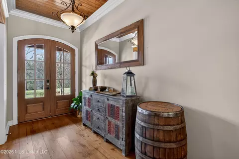 Entry Way - 1086 Stewart Mill Rd, Summit, MS 39666 photo 1 of 3